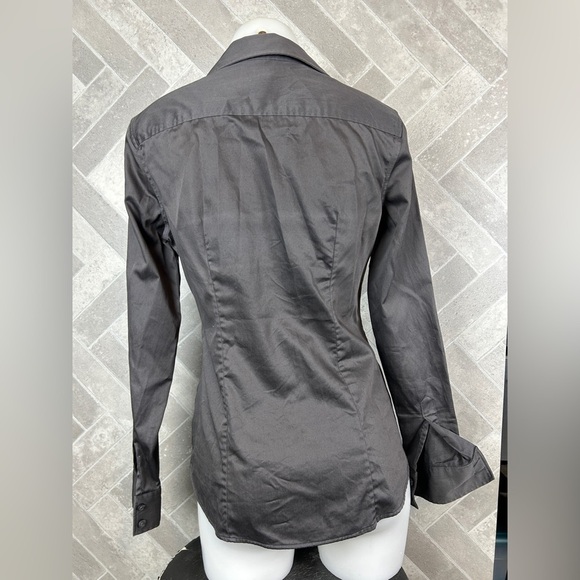 Banana Republic chemise button up long sleeve top in silvery grey size 2 no iron - Picture 5 of 6